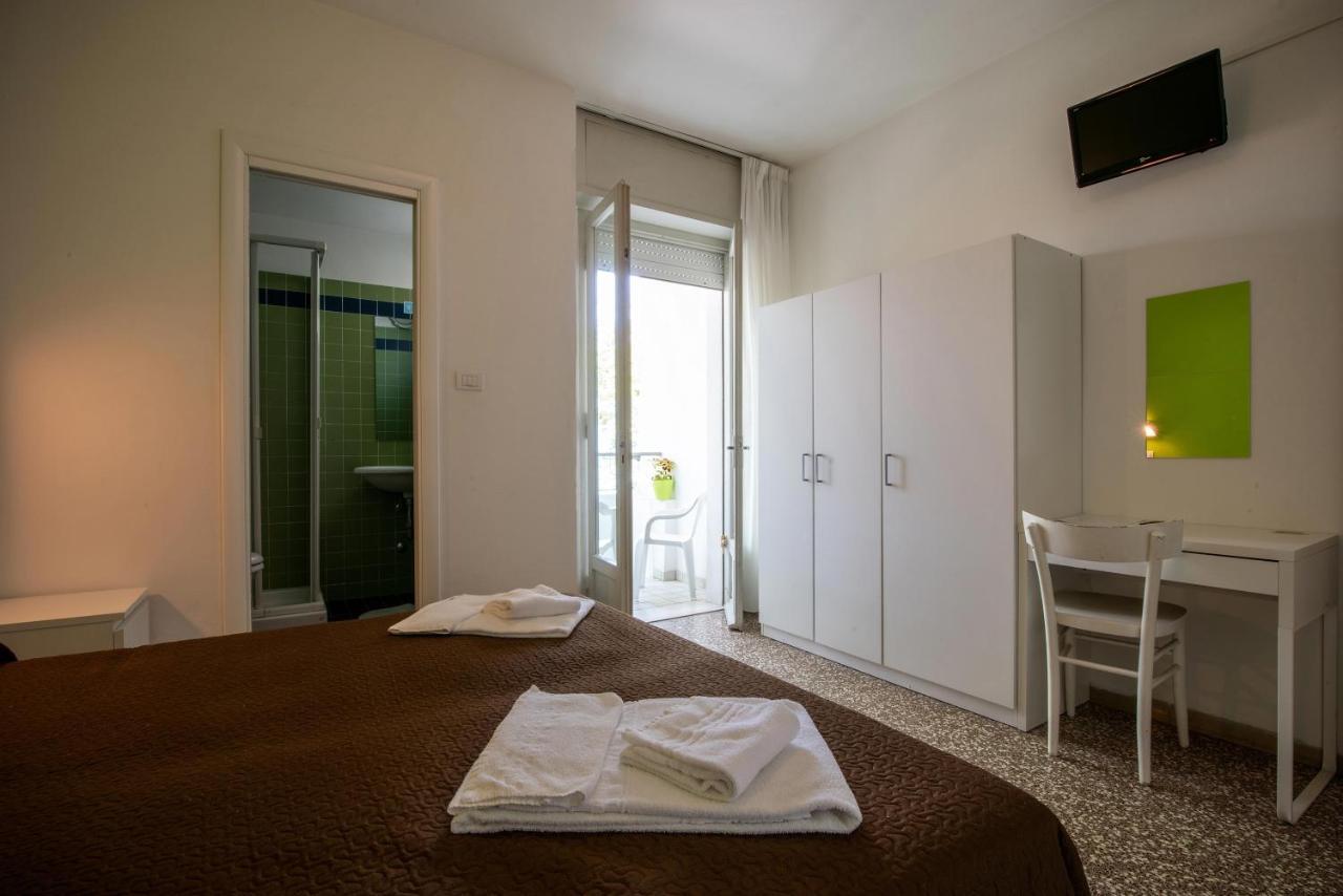 Hotel Nuova ริชโชเน ภายนอก รูปภาพ