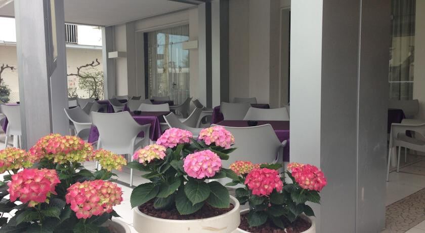Hotel Nuova ริชโชเน ภายนอก รูปภาพ